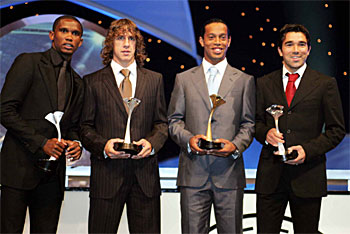           E'TOO              PUYOL             RONALDINHO      DECO